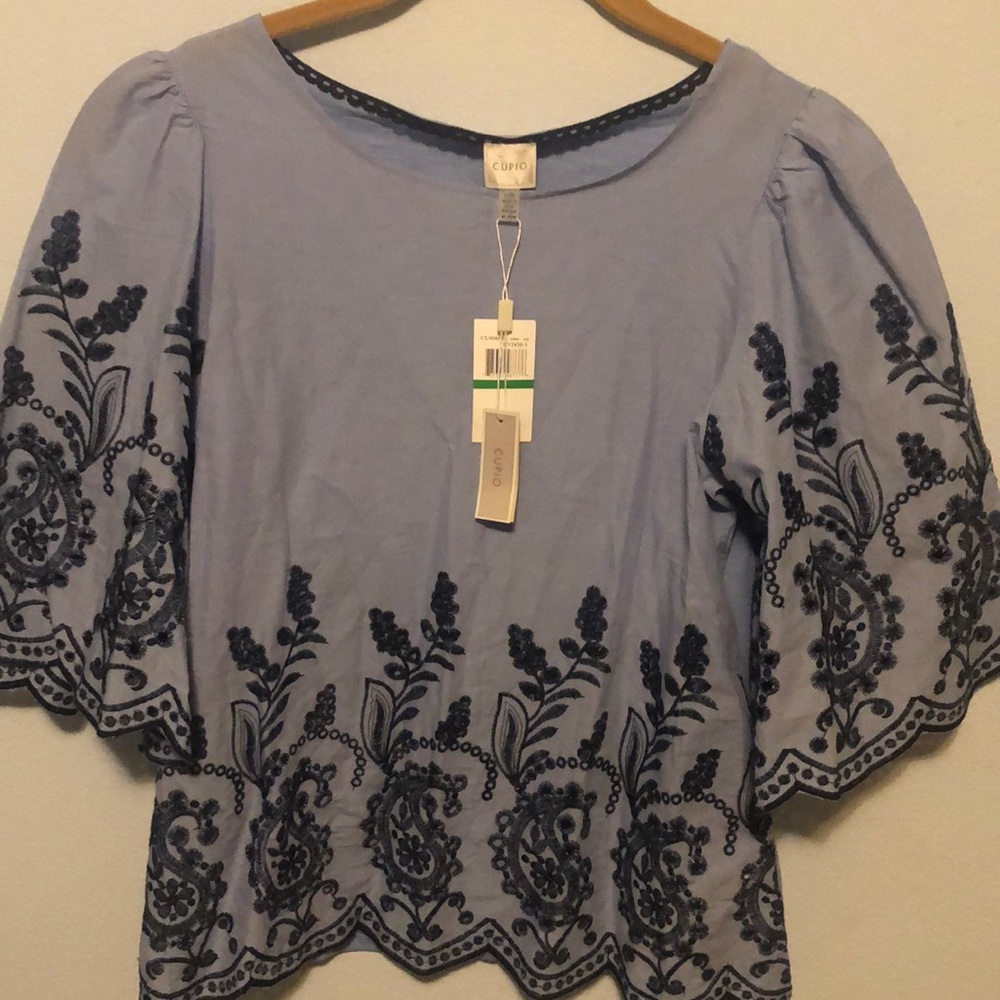 Floral Bell Sleeve Top - Picture 1 of 2